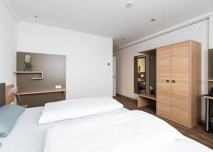 Avangard Living 3*